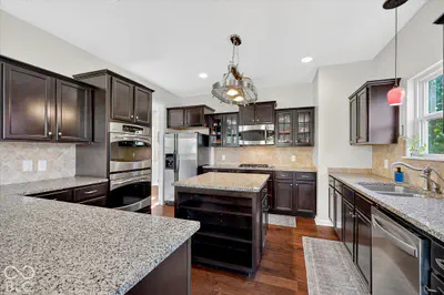 11058 Stoneleigh Drive, Noblesville - 21