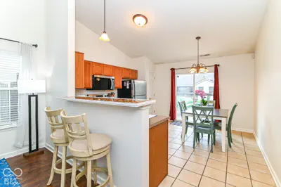 6132 Glebe Drive, Indianapolis - 12