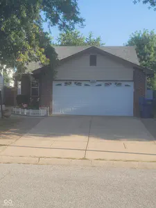 10322 Draycott Avenue, Indianapolis - 2