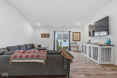1591 Sailboat Drive, Greenfield - 10