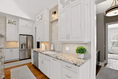 16450 Vintage Court, Westfield - 11