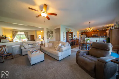 3769 Tartan Trail, Whitestown - 9