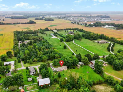 5311 300, New Palestine - 48