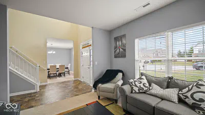 1436 Amberwoods Court, Indianapolis - 19