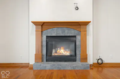 725 Greystone Court, Columbus - 22