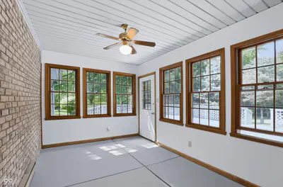 8628 Briarhopper Road, Monrovia - 27