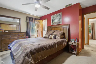 1170 W Base Road, North Vernon - 30