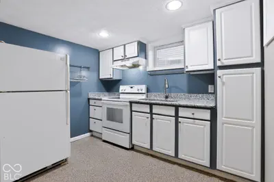 5265 N College Avenue, Indianapolis - 34