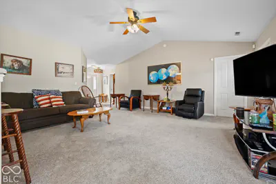 431 Blue Spring Drive, Indianapolis - 7