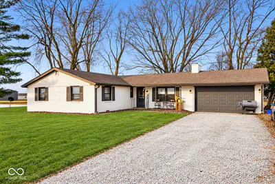 7091 575, Frankton - 1