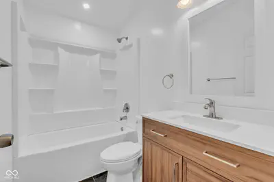 9105 Washington Boulevard, Indianapolis - 39