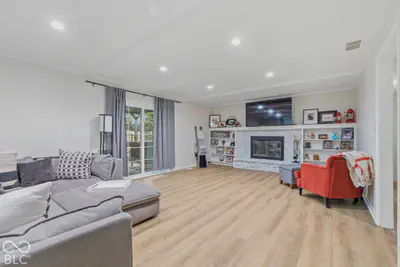 18 Sherry Court, Carmel - 13