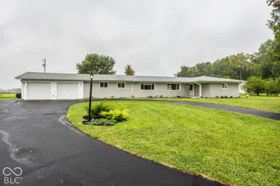987 W Stones Crossing Road, Greenwood - 2