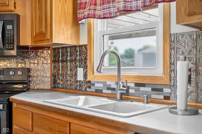 2248 State Road 58, Seymour - 22