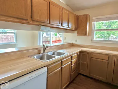 530 Quail Run, Greenwood - 33