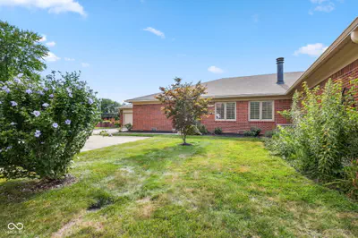 8616 Cricket Tree Lane, Indianapolis - 2