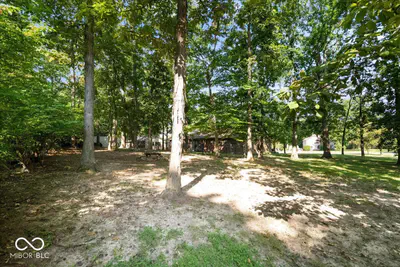 3941 Meridee Drive, Indianapolis - 32