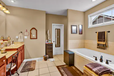 5522 River Birch Drive, Columbus - 23