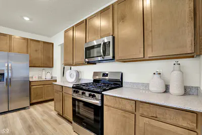 1555 Pine Circle, Franklin - 14