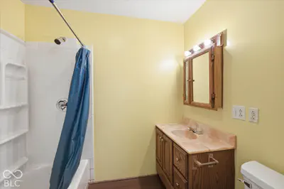 555 Woodrow Avenue, Indianapolis - 8