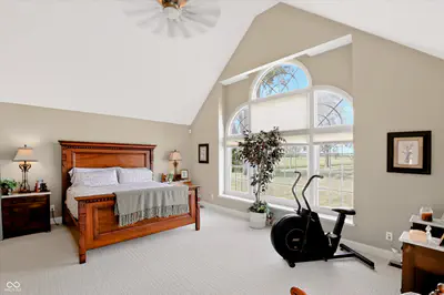 9510 235th Street, Cicero - 35