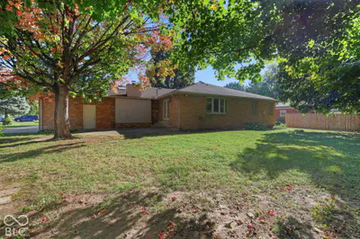 4620 S Senate Avenue, Indianapolis - 52