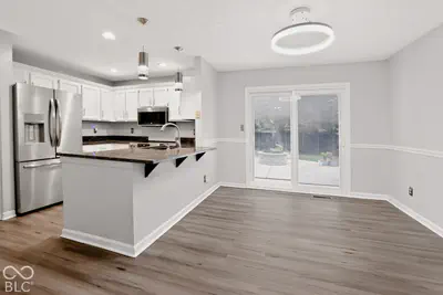 8584 Woodstone Court, Indianapolis - 11