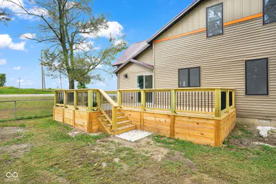 2426 650, Waynetown - 81