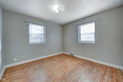 315 Webster Avenue, Indianapolis - 11