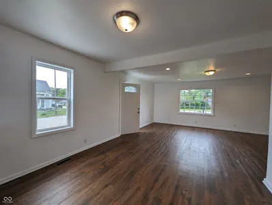 102 West Street, Milroy - 7