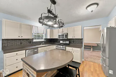 111 Oakview Drive, Mooresville - 11