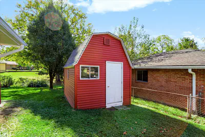 413 Gerry, Beech Grove - 5
