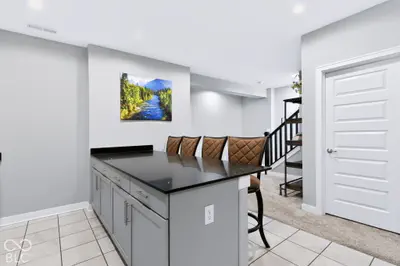 10428 Vermillion Drive, Fortville - 77