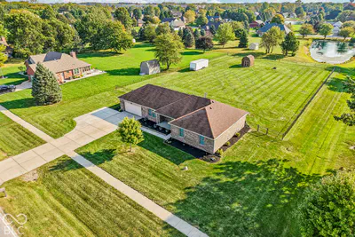 3751 County Road 900, Brownsburg - 36