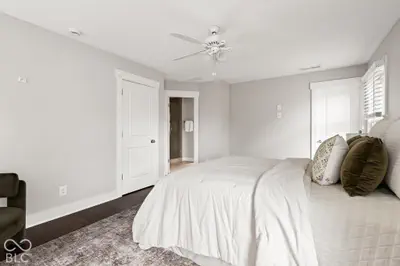 1422 Carrollton Avenue, Indianapolis - 29