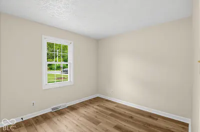 4147 Fairview Road, Greenwood - 17