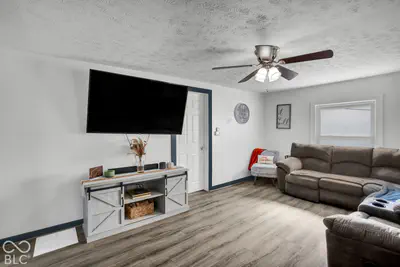 4010 State Highway 7, North Vernon - 5