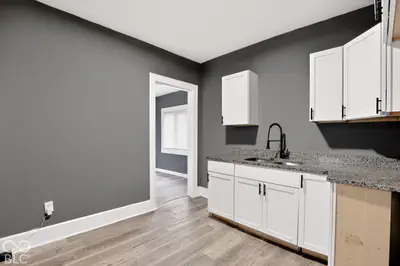 3934 10th Street, Indianapolis - 11