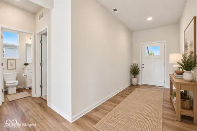 19003 Seaforth Way, Westfield - 6