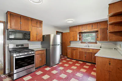3737 S Meridian Street, Indianapolis - 11