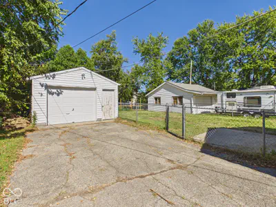 240 37th Street, Anderson - 27