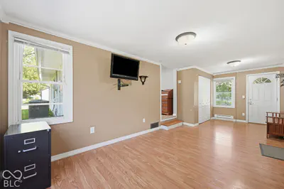 208 West Drive, Fortville - 8