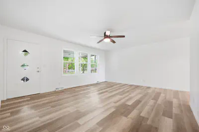 5805 Carolyn Drive, Muncie - 3