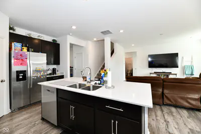 678 Blackrock Drive, Pendleton - 8