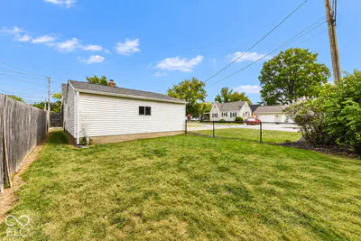 1828 Lynhurst Drive, Indianapolis - 29