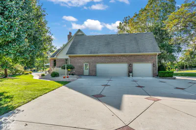 3935 Smokey Row Road, Bargersville - 86