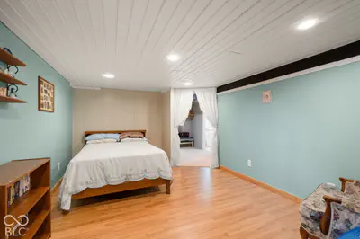 1081 Smith Circle, Paoli - 36