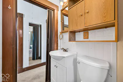 618 S Poplar Street, Seymour - 60