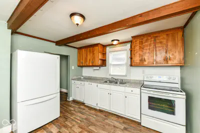 896 Young Street, Franklin - 7