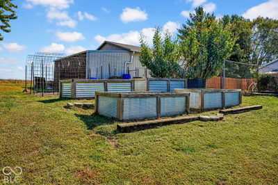 2450 W 300 S, Columbus - 37